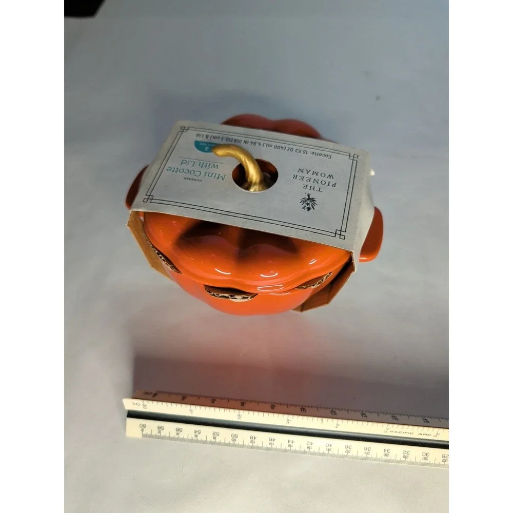 The Pioneer Woman Stoneware 2 Cup Pumpkin Cocotte with Lid, Orange Brand New